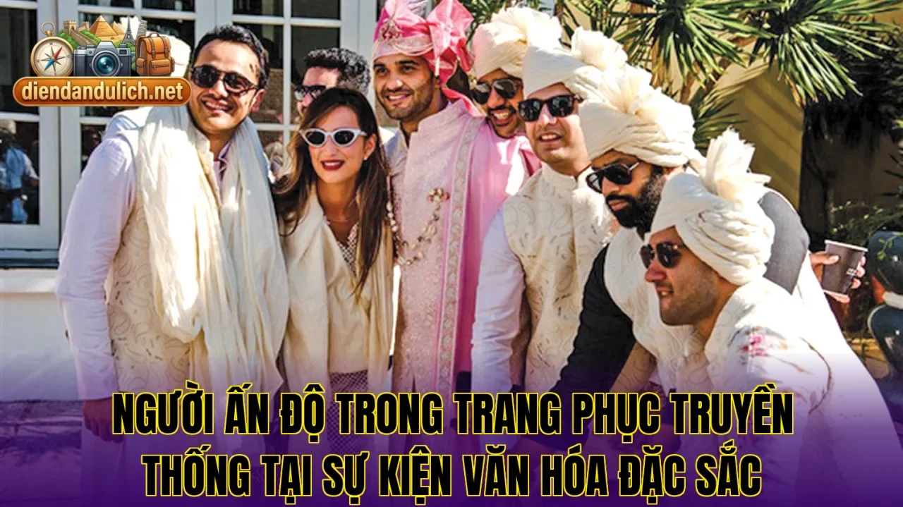 Người Ấn Độ trong trang phục truyền thống tại sự kiện văn hóa đặc sắc